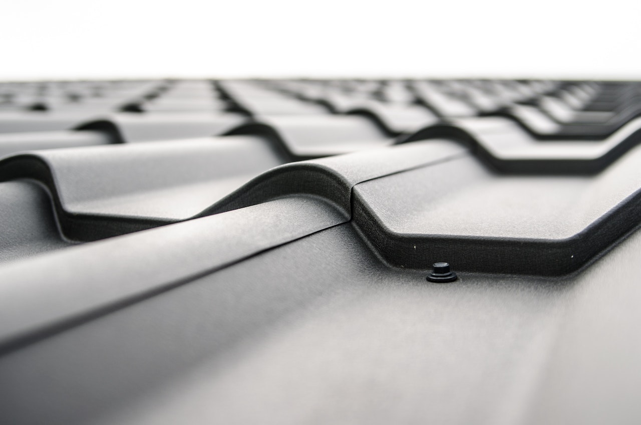 Lees meer over het artikel De voordelen van een dakdekker: Expertise en gemoedsrust