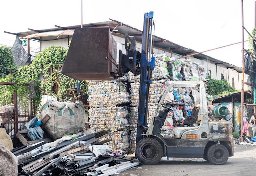 Lees meer over het artikel Wat is een kantelbak en wat heb je eraan?